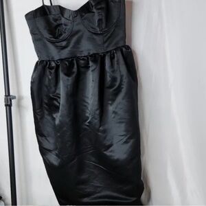 Chic Strapless Black Dress